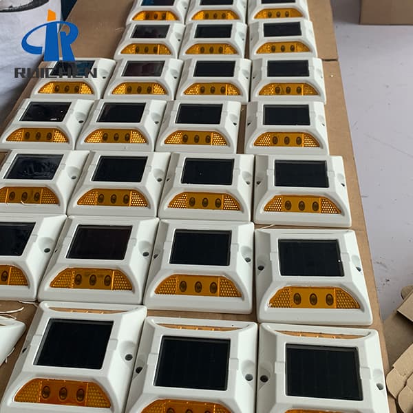 <h3>Safety Road Solar Stud Light Supplier In Malaysia-RUICHEN </h3>

